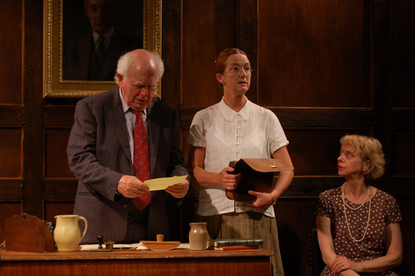 The Confidential Clerk - photo (c) Chantelle Staynings
